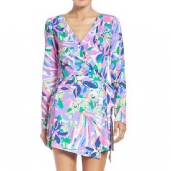 Lilly Pulitzer Tiki Wrap Romper Havin a Blast Size Small - Picture 4 of 10